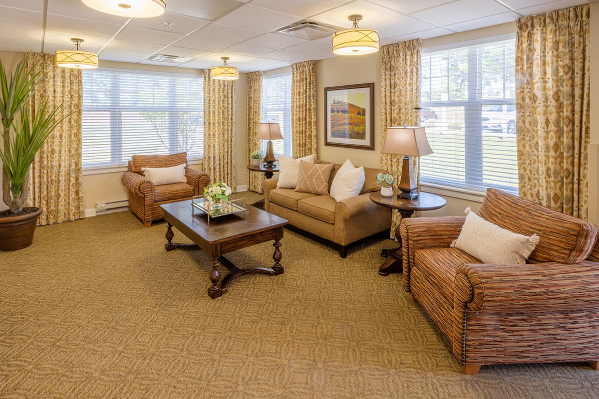 The indoor soft seating at Patewood Post Acute